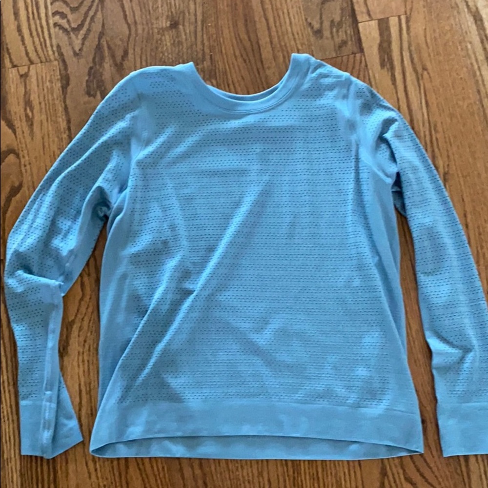 Lululemon shirt